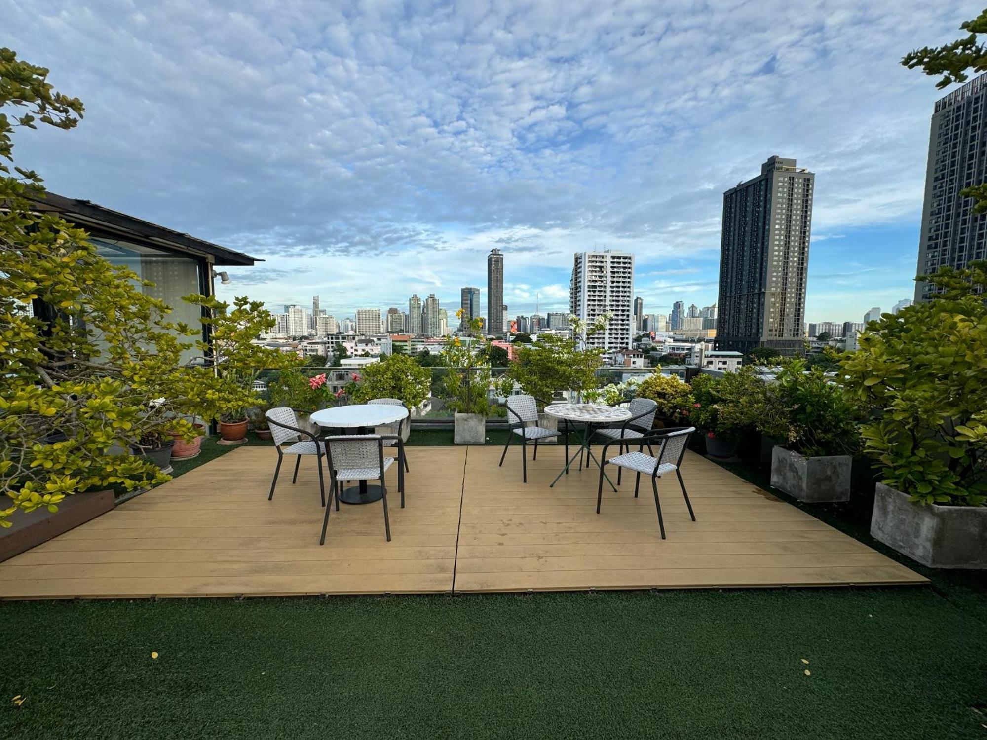 W8 Condo, Top Floor Luxe 3 Bedroom Penthouse, Hip Central Bangkok Area, 5 Mins From Thonglo Bts Station Kültér fotó