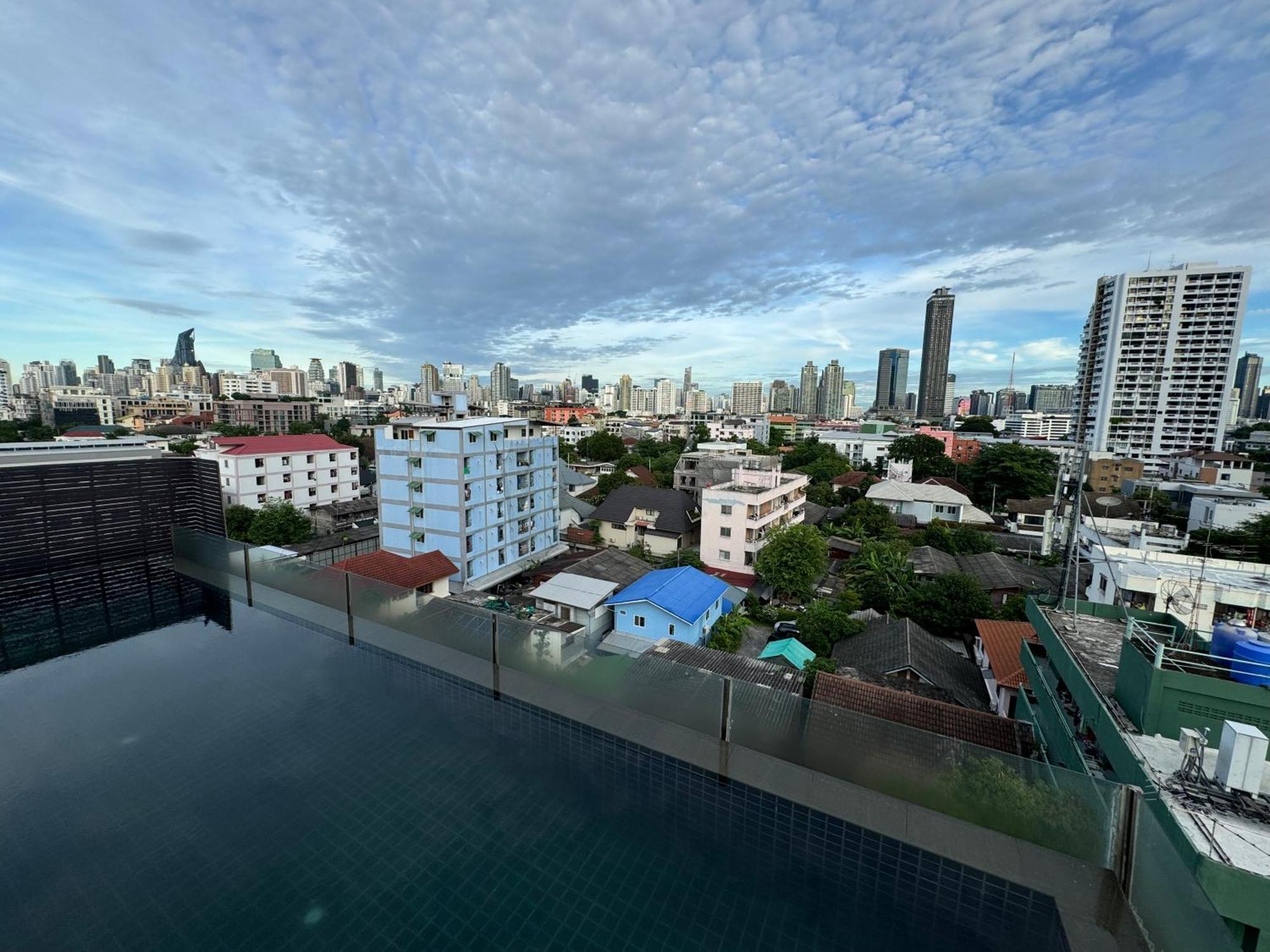 W8 Condo, Top Floor Luxe 3 Bedroom Penthouse, Hip Central Bangkok Area, 5 Mins From Thonglo Bts Station Kültér fotó
